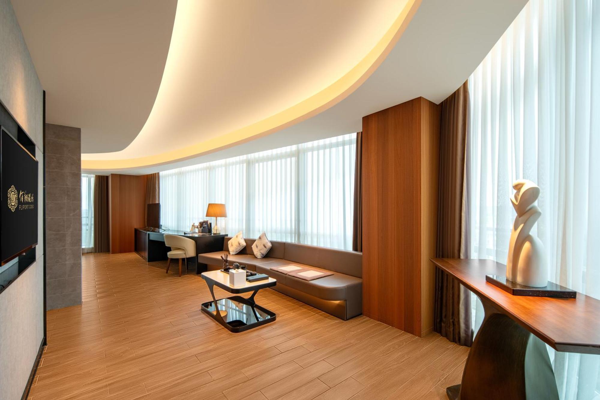 Hisilk Artwork Center Fliport Coso Hotel Сямън Екстериор снимка